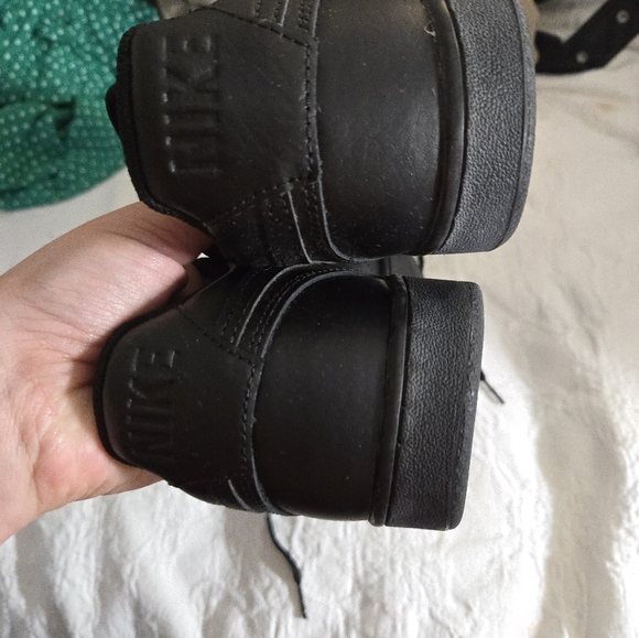 Nike COURT VISION LOW NN Men's All Black size 11 - Picture 3 of 6